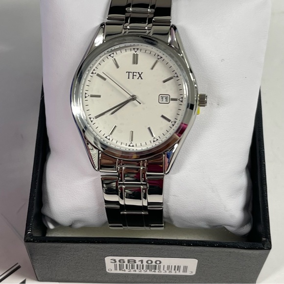 🕰BULOVA STAINLESS STEEL WATCH - Picture 2 of 9